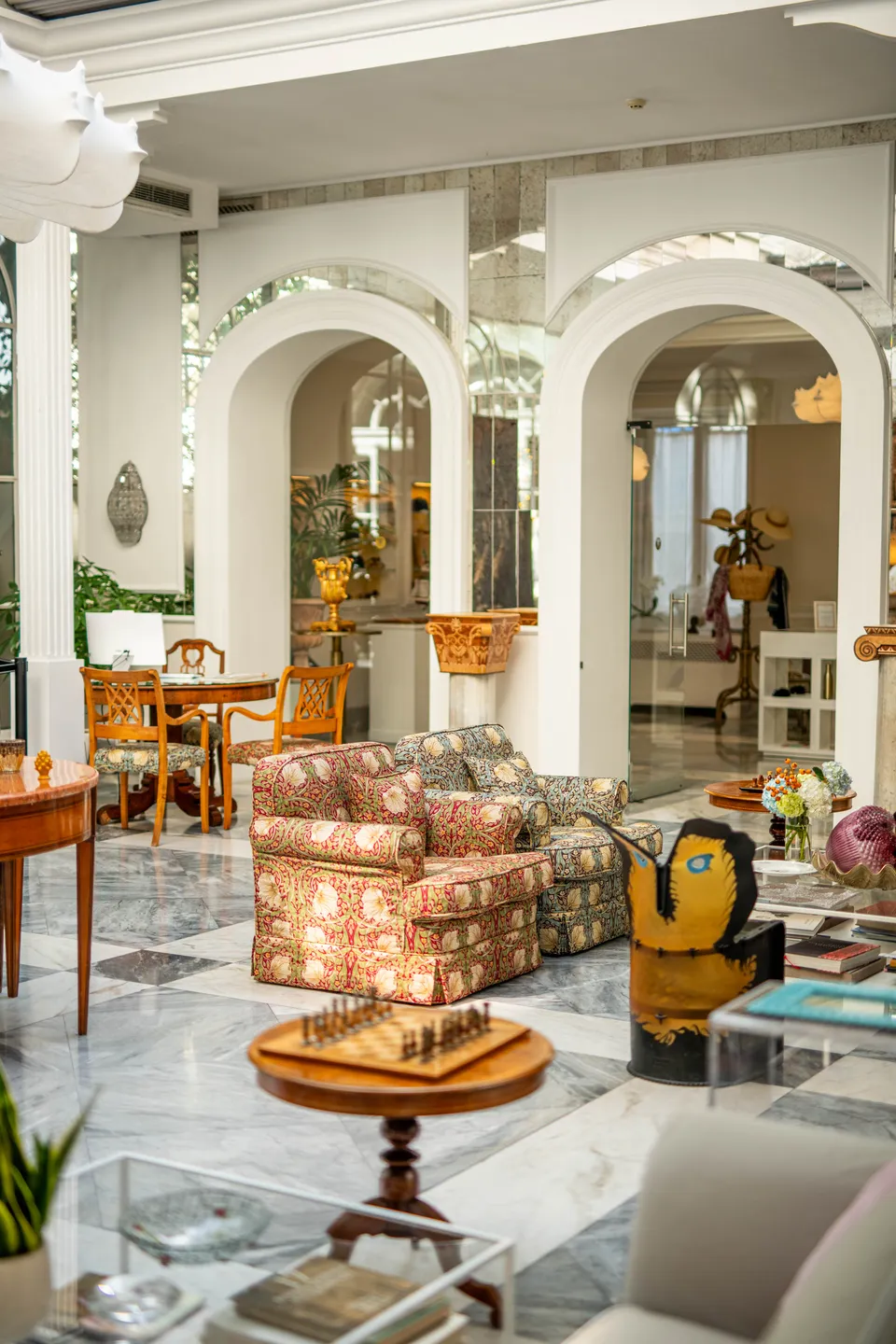 Bellevue Syrene — Dettagli del salone storico