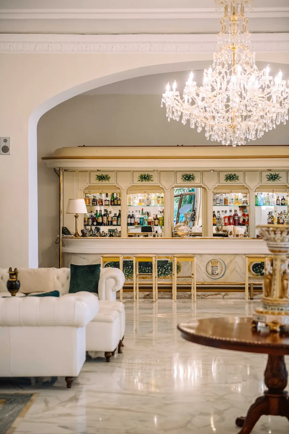 Europa Palace — Il salone e il bar