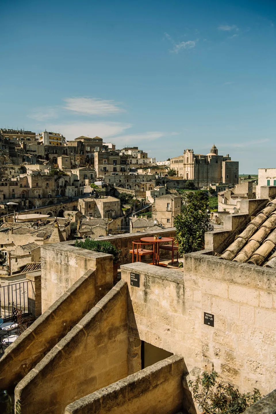 Vetera Matera — Il profilo dei Sassi nel paesaggio